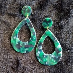 Acrylic Tortious Stud Earrings